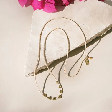 Lucky Loop Bead Necklace: Cream