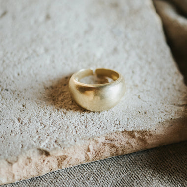 Luna Dome Ring