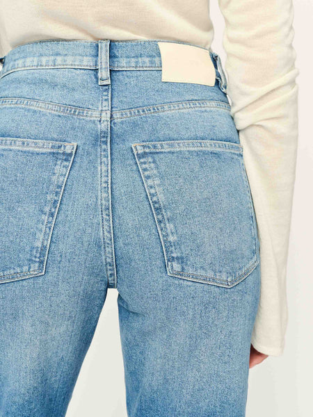 Enora Ultra High-Rise Vintage Cigarette Ankle: Clear Sky