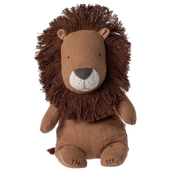 Lion Safari Friend