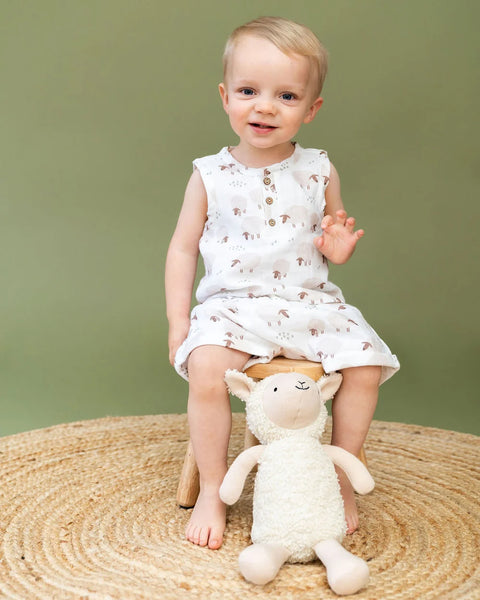 Luna Wooly Lamb