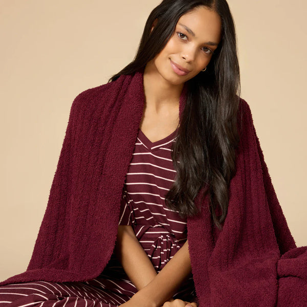 Solid Rib Marshmallow Blanket: Cherry Cola