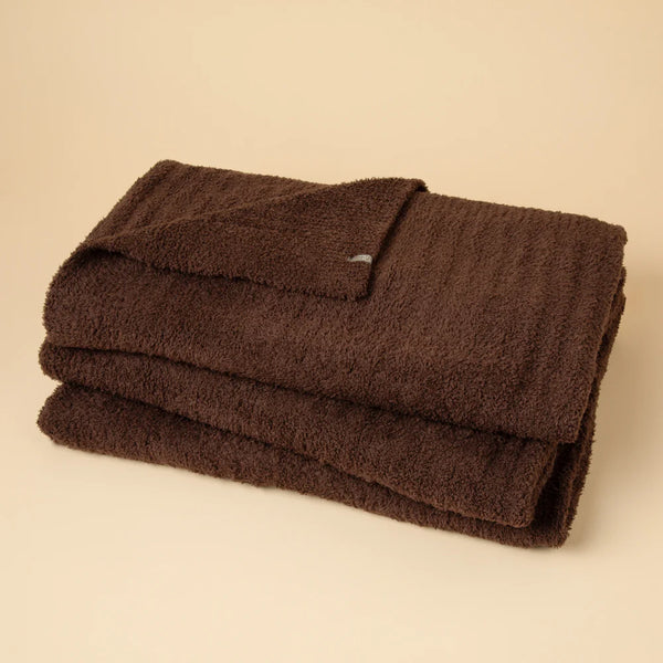 Solid Rib Marshmallow Blanket: Espresso