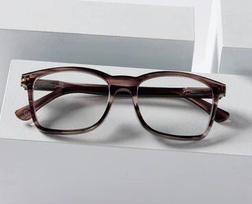 Woods: Brown Ombre Horn