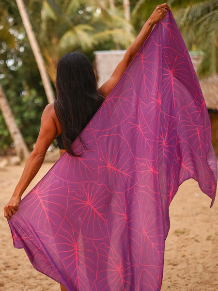 Kalo Pareo Coverup: Neon