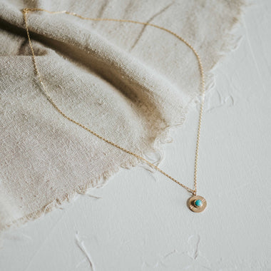 Madison Necklace: Gold
