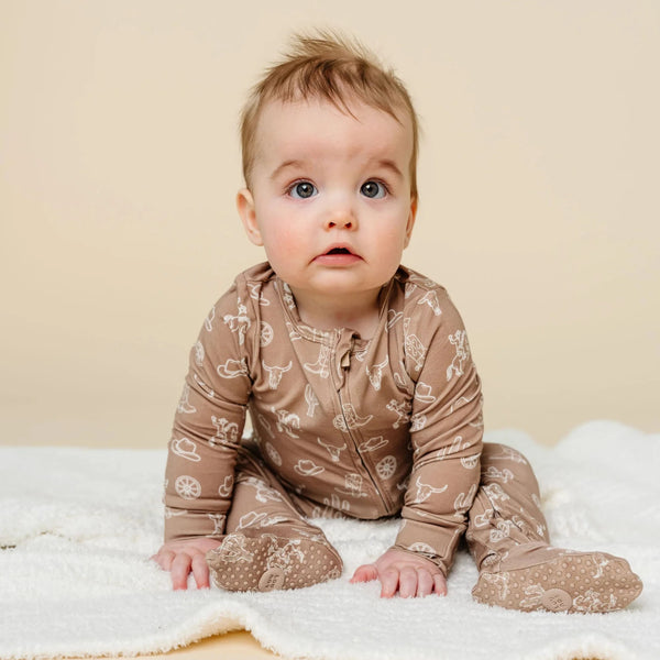 Wyatt Zipper Footie