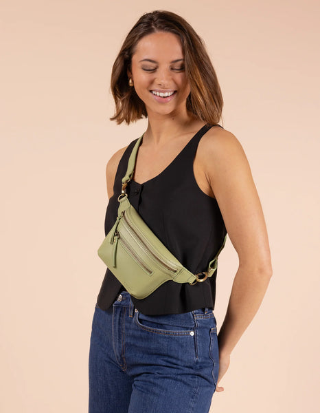 Beck's Bum Bag: Tea Green