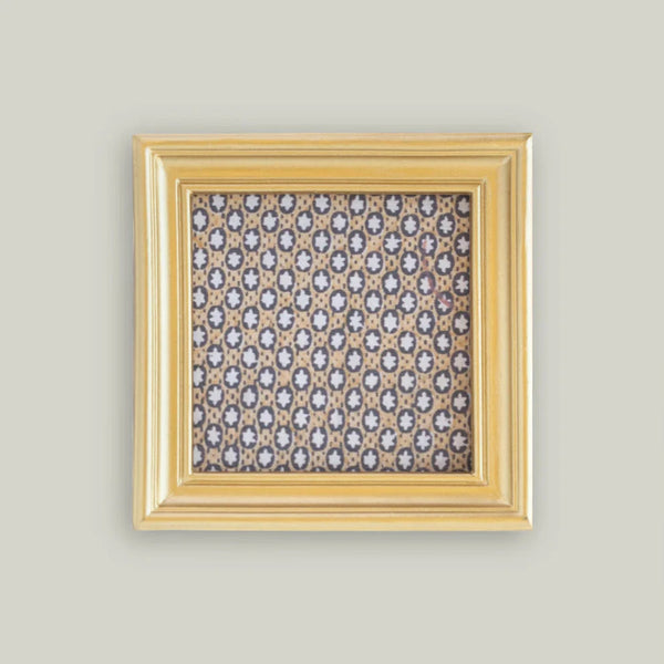 Beveled 4x4 Gold Frame