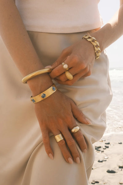 Halo Hinge Bangle