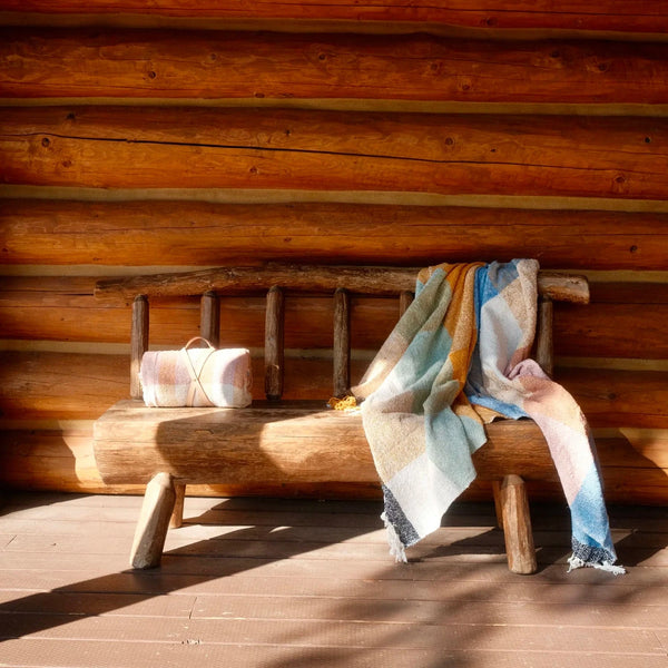 Suave Campo Blanket Roll