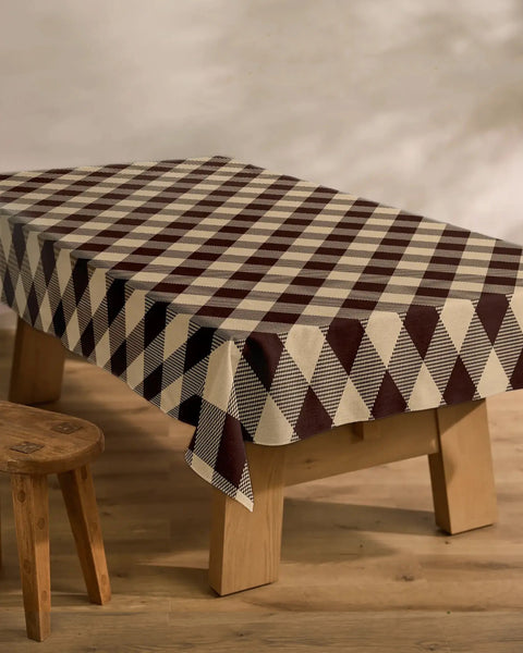 Chestnut Plaid Tablecloth: 60" x 90"