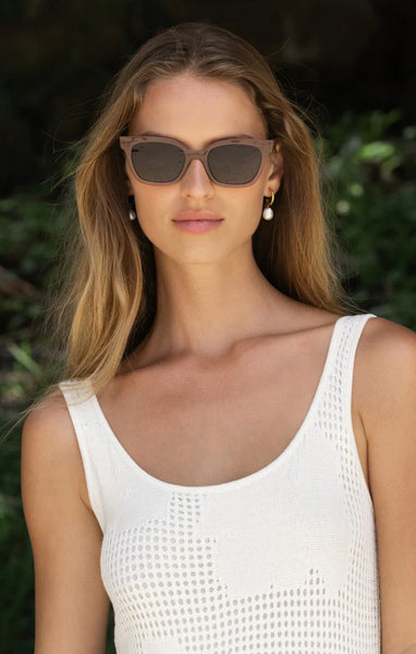 High Tide: Taupe
