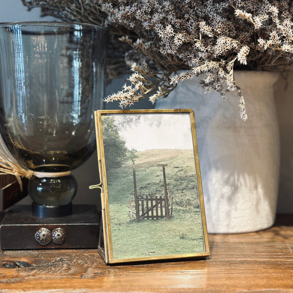 Brass 4x6 Standing Frame