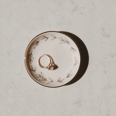 Dainty Leaves Jewelry Dish