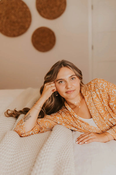 Gemma Arch Threaders: Lotus