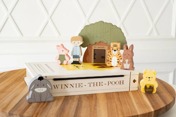 Winne the Pooh Woodland Storybook
