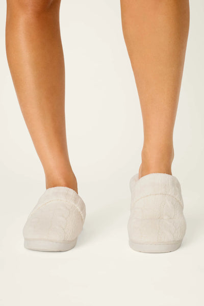 Chenille Cable Knit Slippers