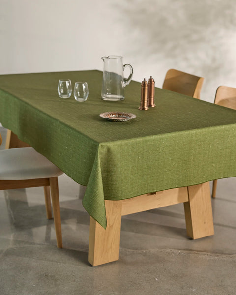 Mossfield Gather Tablecloth: 62" x 108"