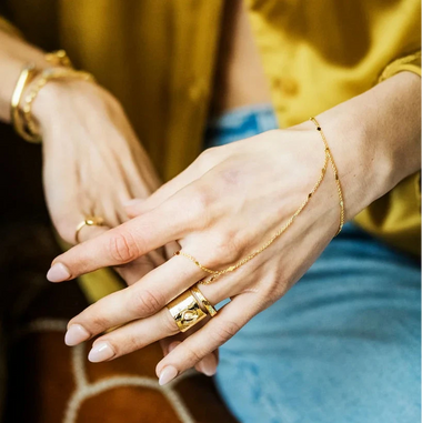 Mirage Hand Chain