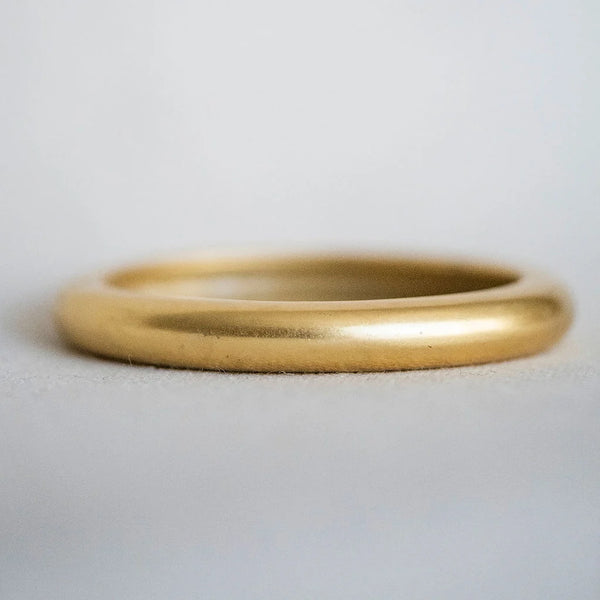 Halo Hinge Bangle