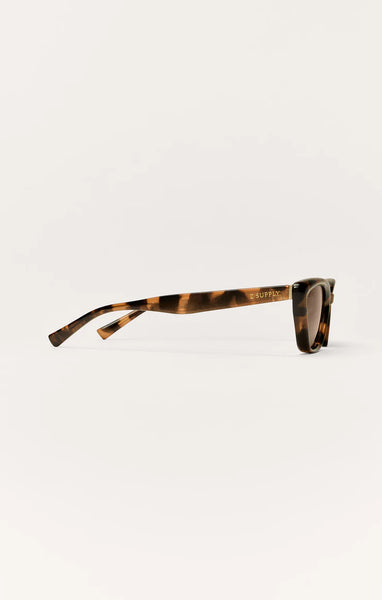 Tourist: Tort Blue