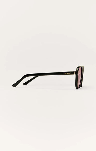 Tourist: Black/Pink