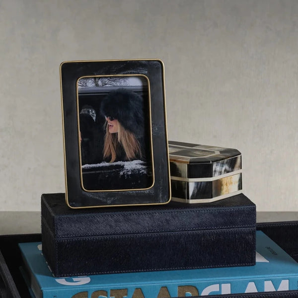 Marbled Black 4x6 Frame