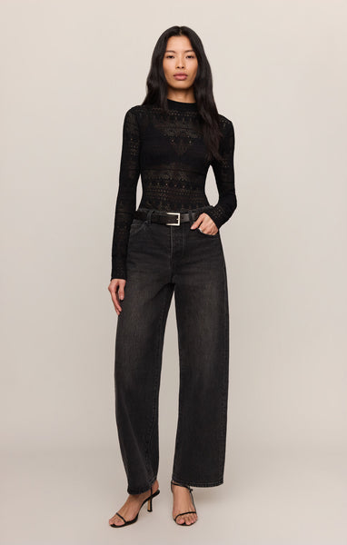 Avery Sweater Top: Black
