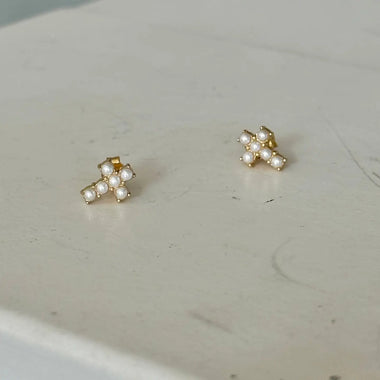 Sistine Pearl Cross Studs