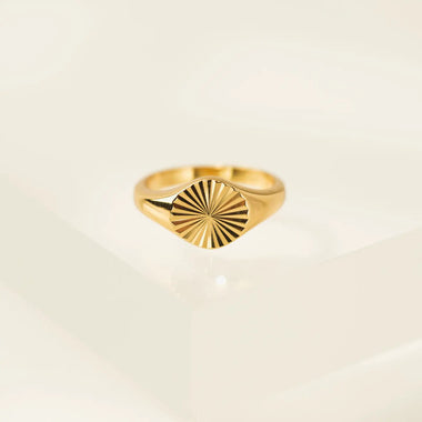 Round Fluted Signet Ring