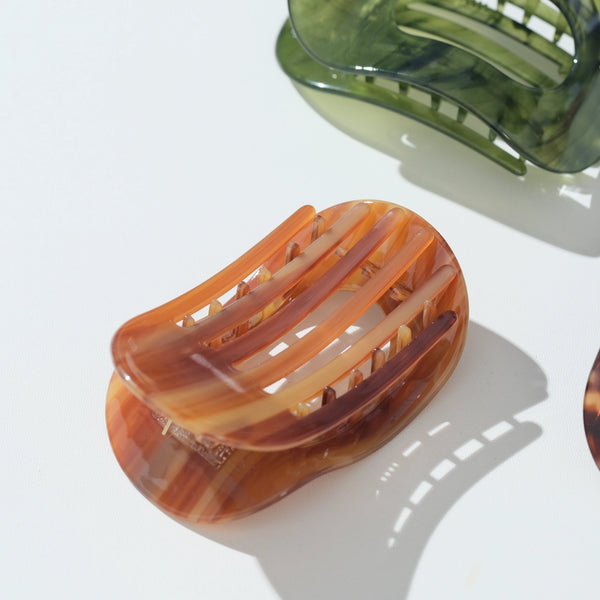 Oval Flat Lay Claw Clip
