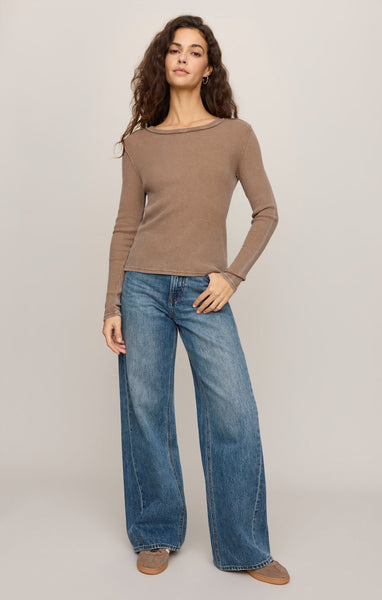 Arlet Mini Thermal Top: Saddle Suede